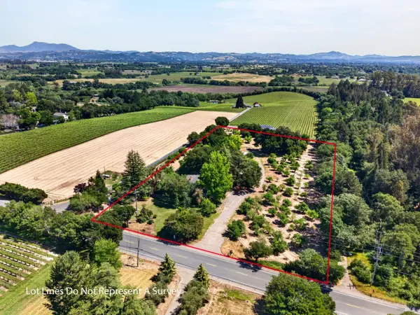 2062 Laguna Road, Santa Rosa, CA 95401