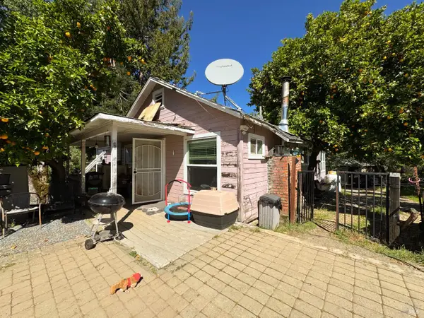 3981 Eastside Calpella Road, Ukiah, CA 95482