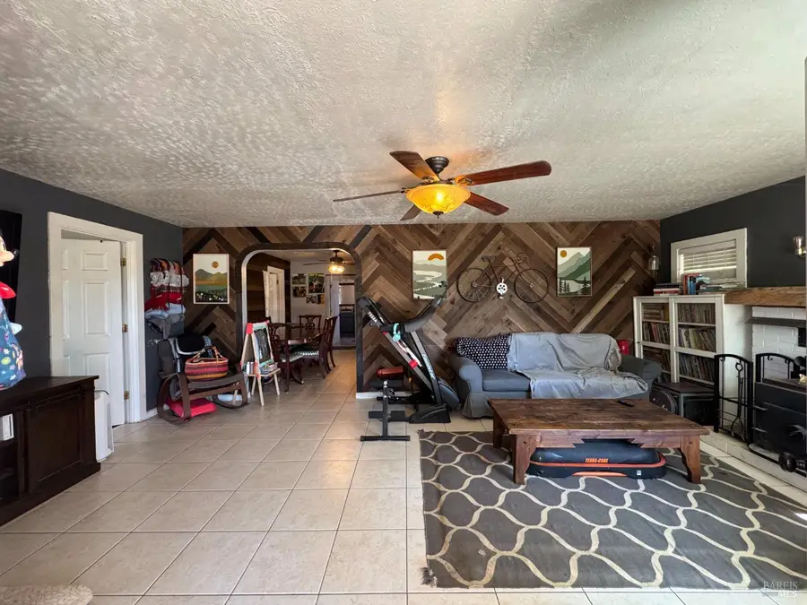 3981 Eastside Calpella Road, Ukiah, CA 95482 - #3