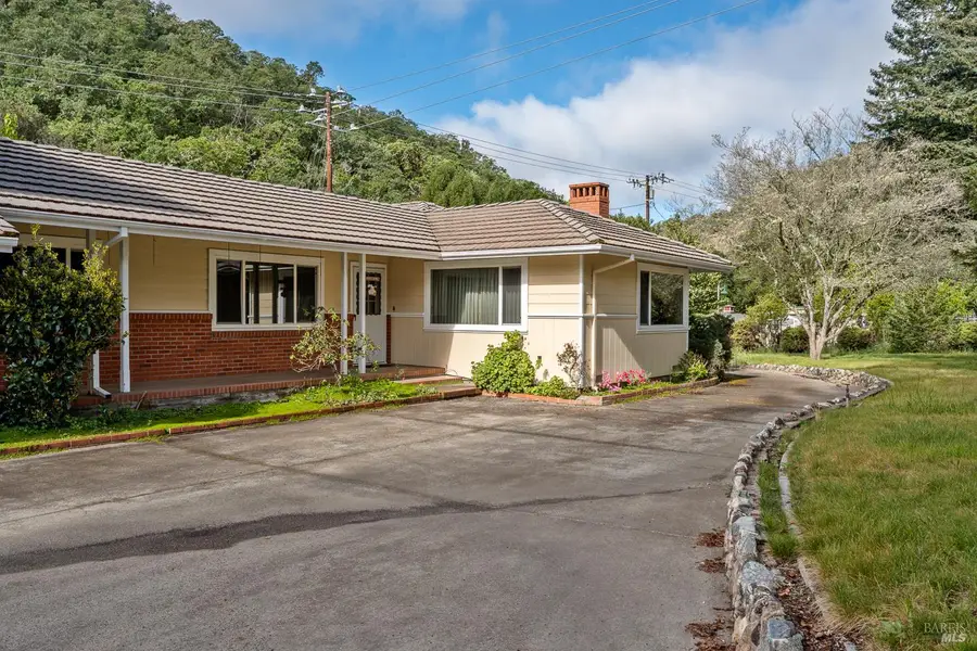 4451 Highway 20, Ukiah, CA 95482 - #2