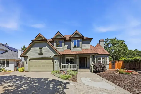 218 Grove Street, Windsor, CA 95492