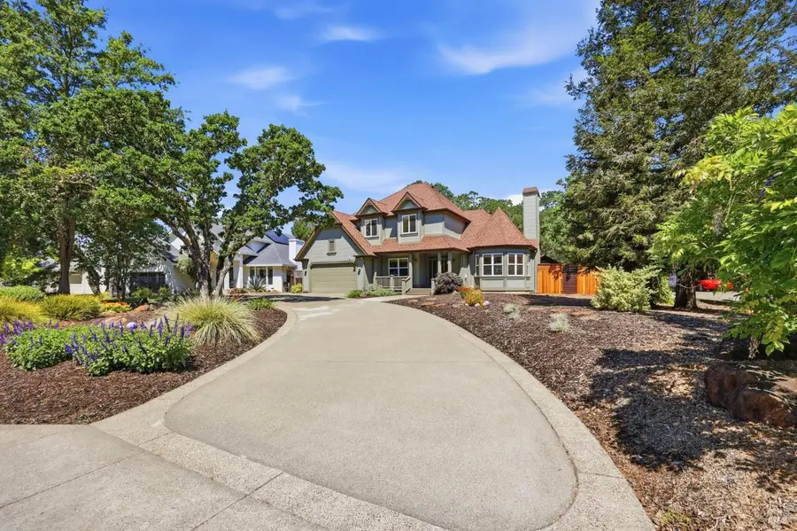 218 Grove Street, Windsor, CA 95492 - #2