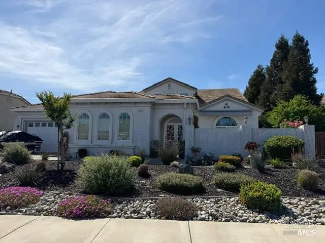 806 Dry Creek Court, Vacaville, CA 95688 - #1