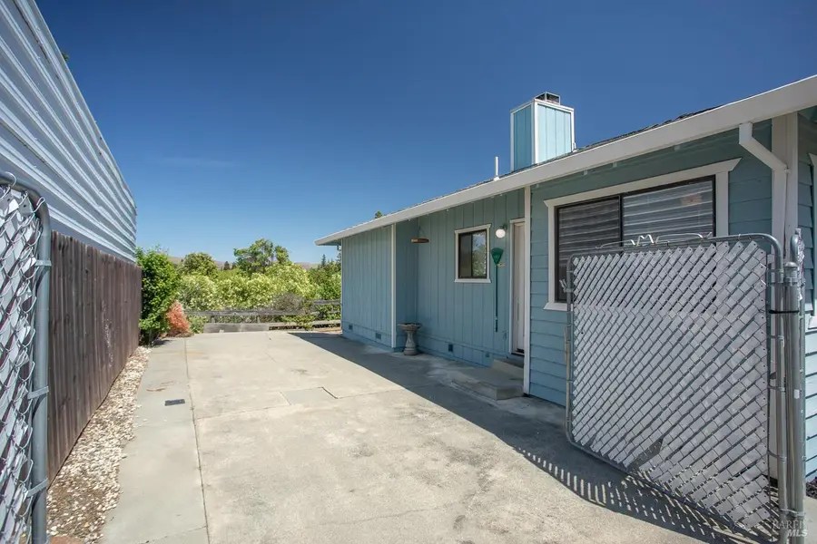 682 Hillside Drive, Fairfield, CA 94533 - #3