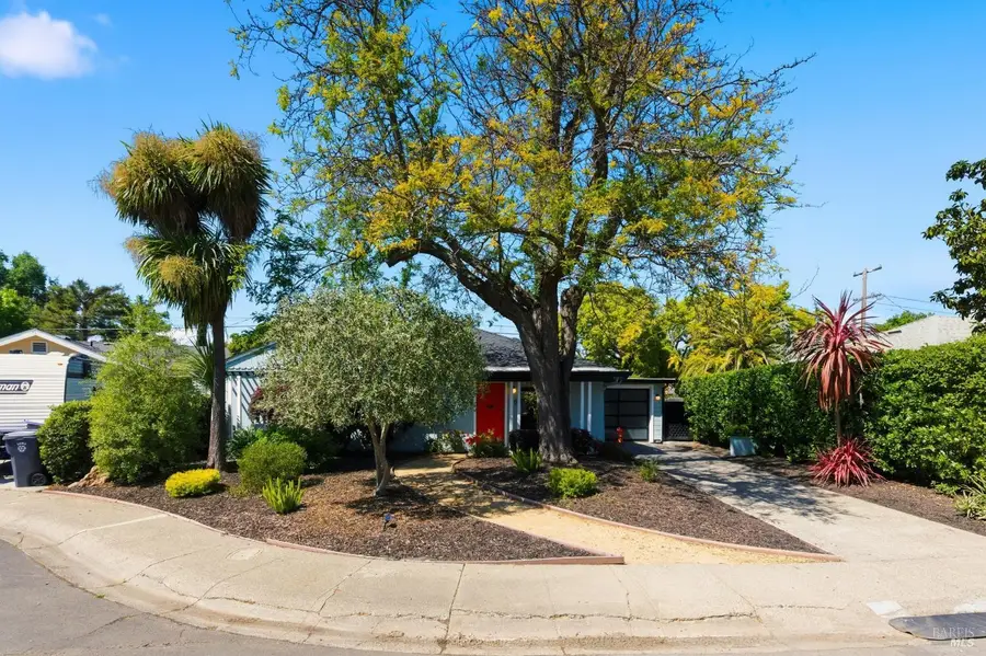 28 Glenwood Drive, Napa, CA 94559 - #3