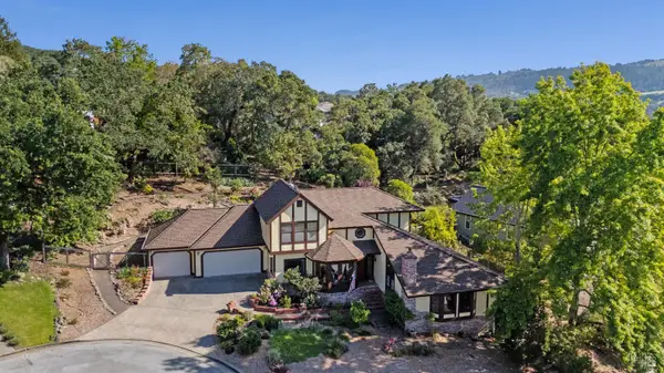 3541 Foxwood Place, Santa Rosa, CA 95405