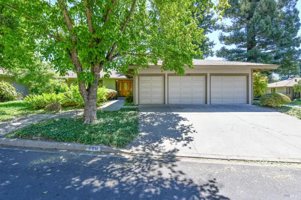 120 Milliken Creek Drive, Napa, CA 94558