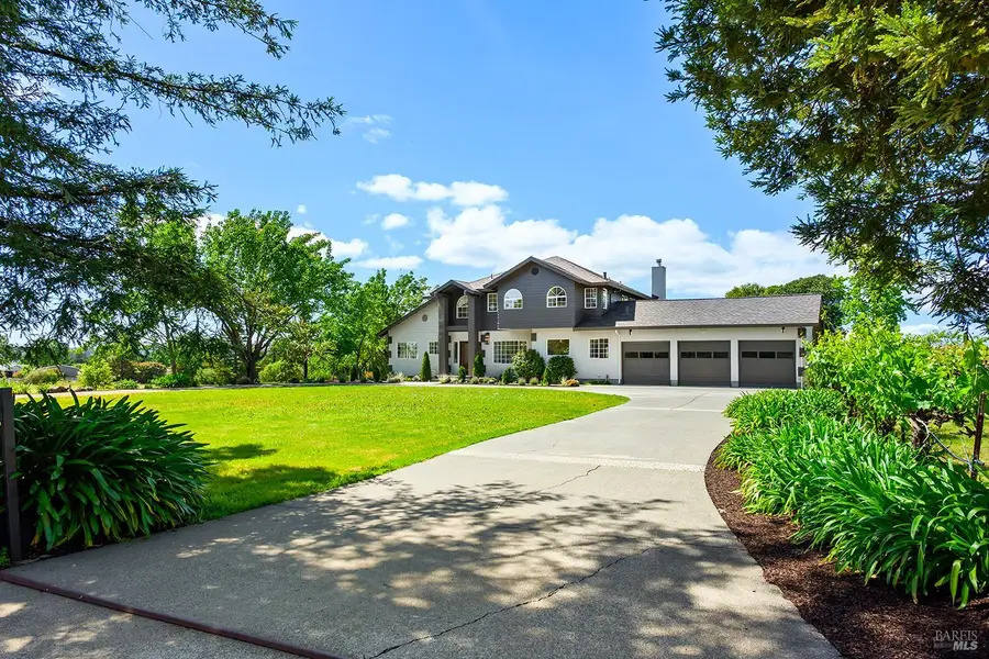 5533 Oak Meadow Drive, Santa Rosa, CA 95401 - #2