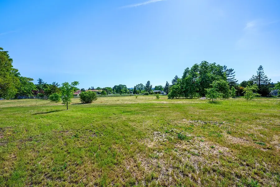 5533 Oak Meadow Drive, Santa Rosa, CA 95401 - #3