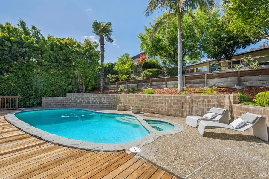 450 Cedar Hill Drive, San Rafael, CA 94903 - #2