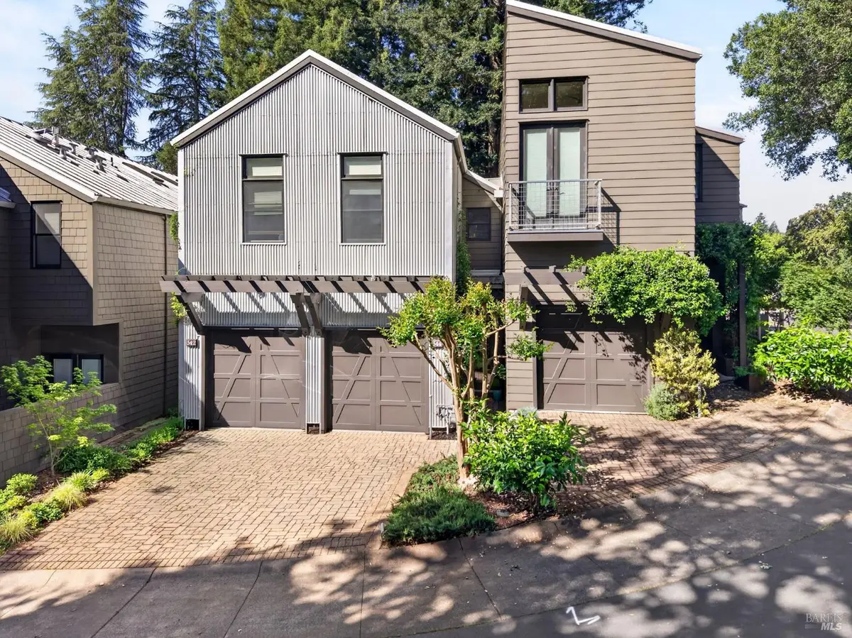 544 Grove Street, Healdsburg, CA 95448 - #1