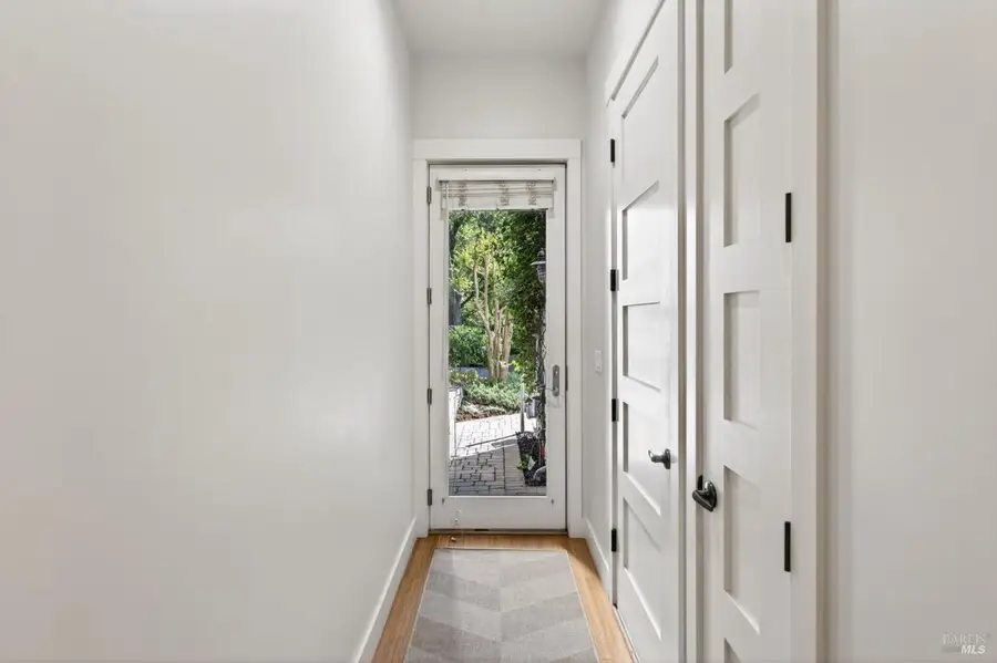 544 Grove Street, Healdsburg, CA 95448 - #3