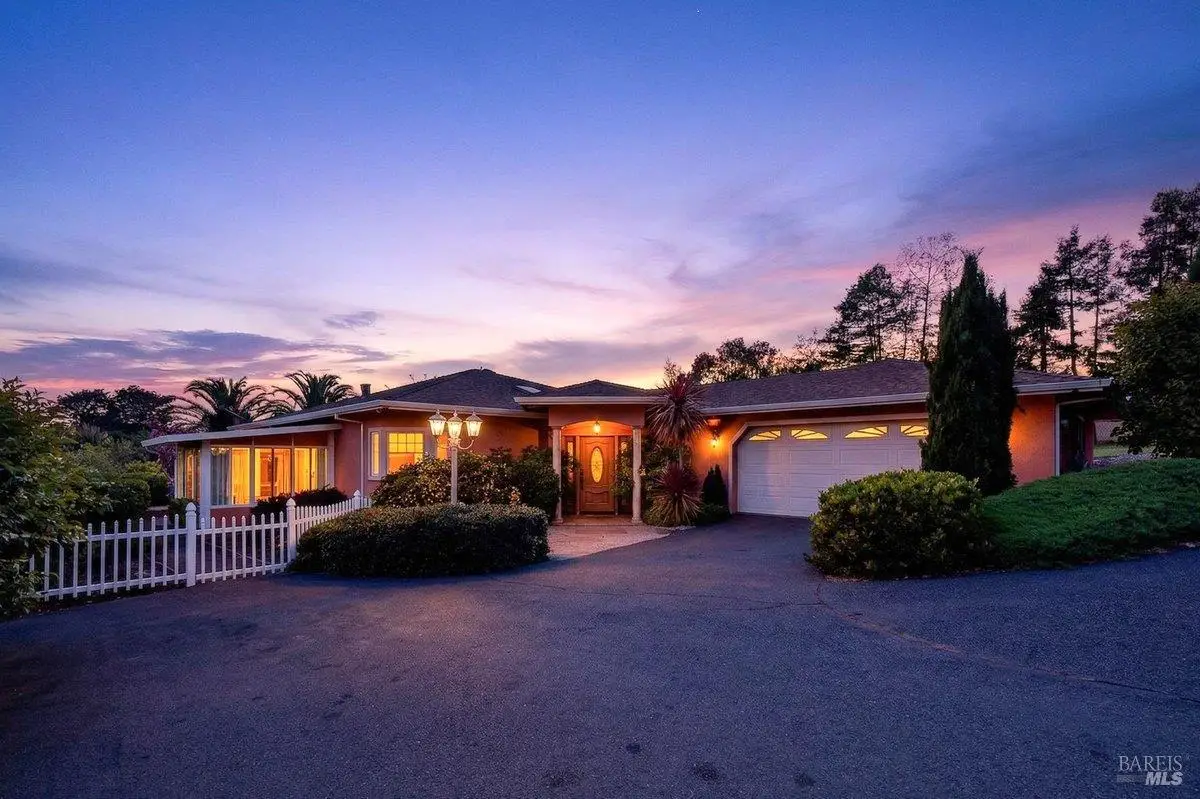 484 Oak Street, Penngrove, CA 94951 - #1