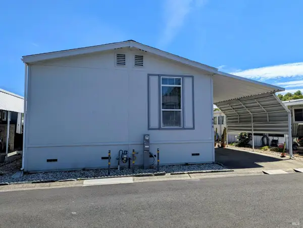 406 Burgundy N, Calistoga, CA 94515