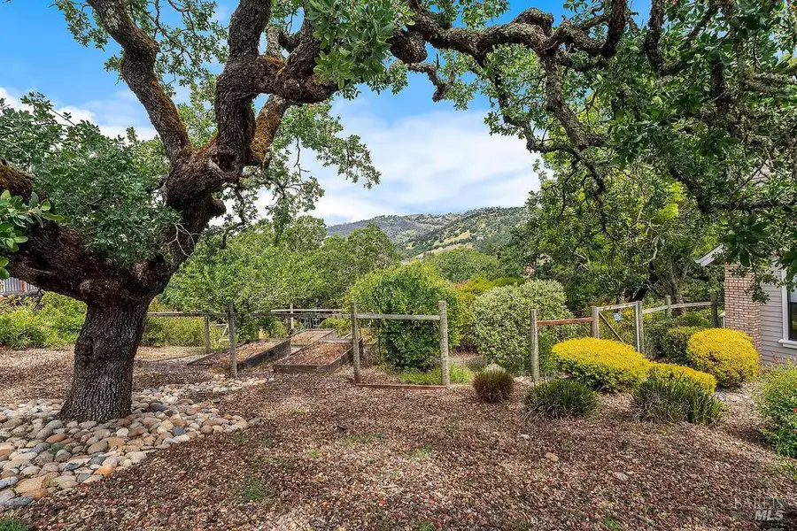 6283 Meadowbreeze Court, Santa Rosa, CA 95409 - #2