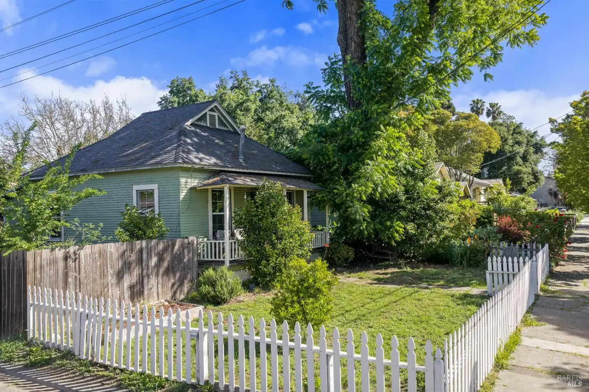 227 Hewett Street, Santa Rosa, CA 95401 - #1