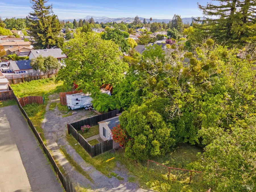 2457 Guerneville Road, Santa Rosa, CA 95403 - #3