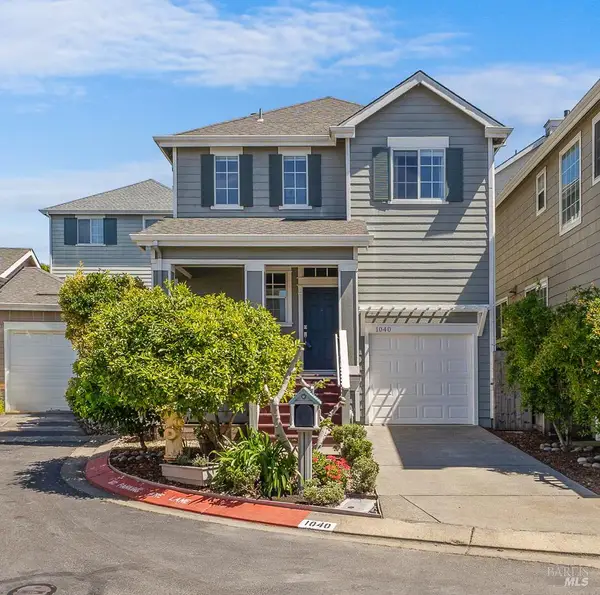1040 Addison Circle, Petaluma, CA 94952