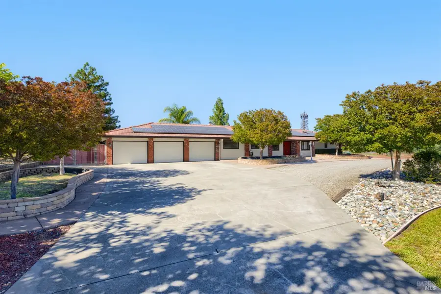 4445 Peaceful Glen Road, Vacaville, CA 95688 - #2
