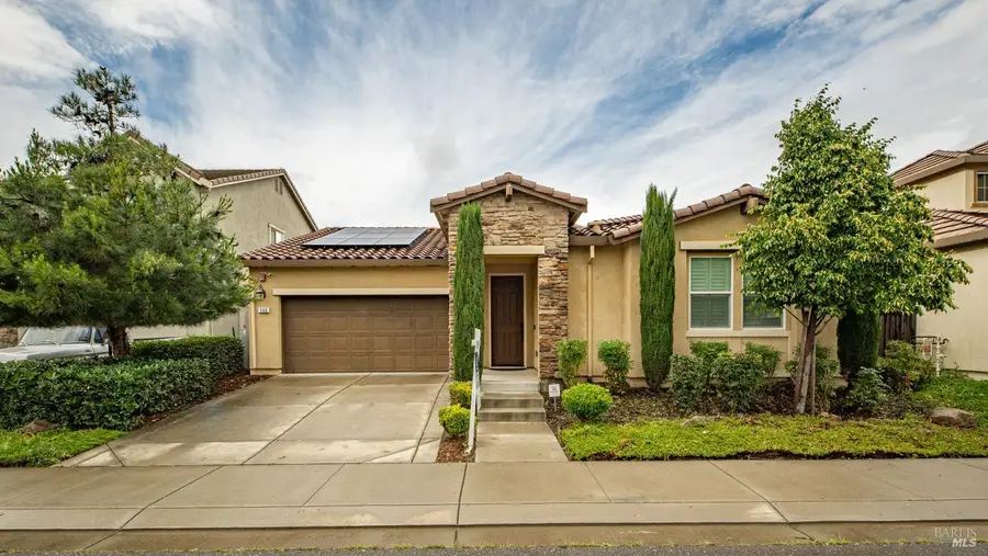 130 Clematis Street, Vacaville, CA 95687 - #2