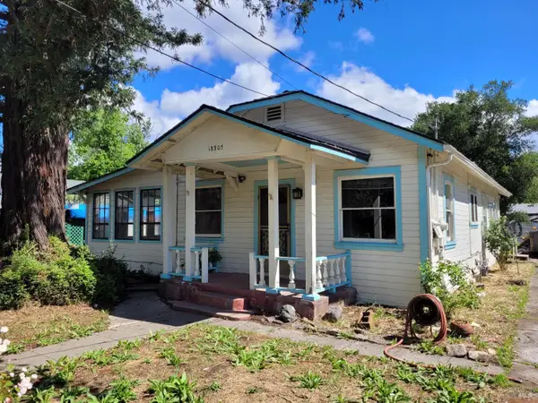 18305 Clayton Avenue, Sonoma, CA 95476