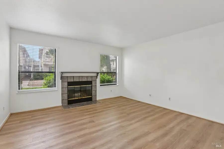 425 Mission Boulevard, Santa Rosa, CA 95409 - #2