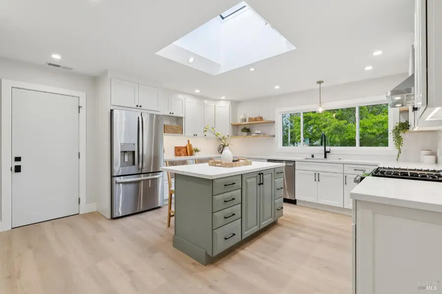 401 Alameda Del Prado, Novato, CA 94949 - #3