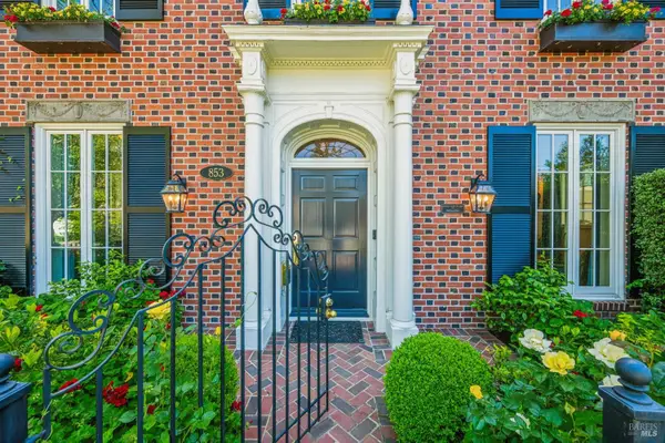 853 D Street, Petaluma, CA 94952