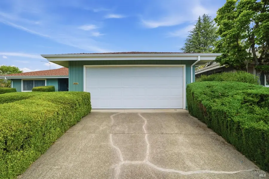 7009 Fairfield Drive, Santa Rosa, CA 95409 - #2