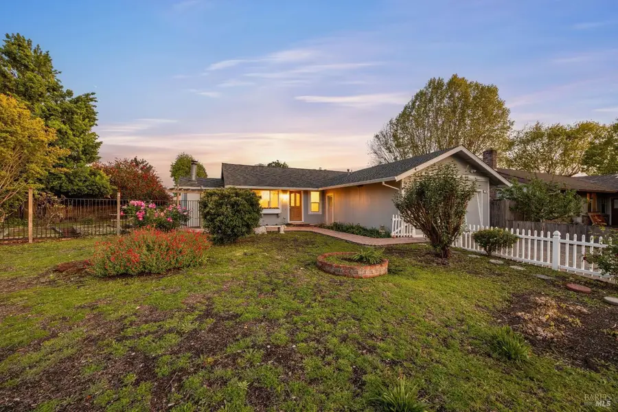 718 Liberty Court, Rohnert Park, CA 94928 - #2