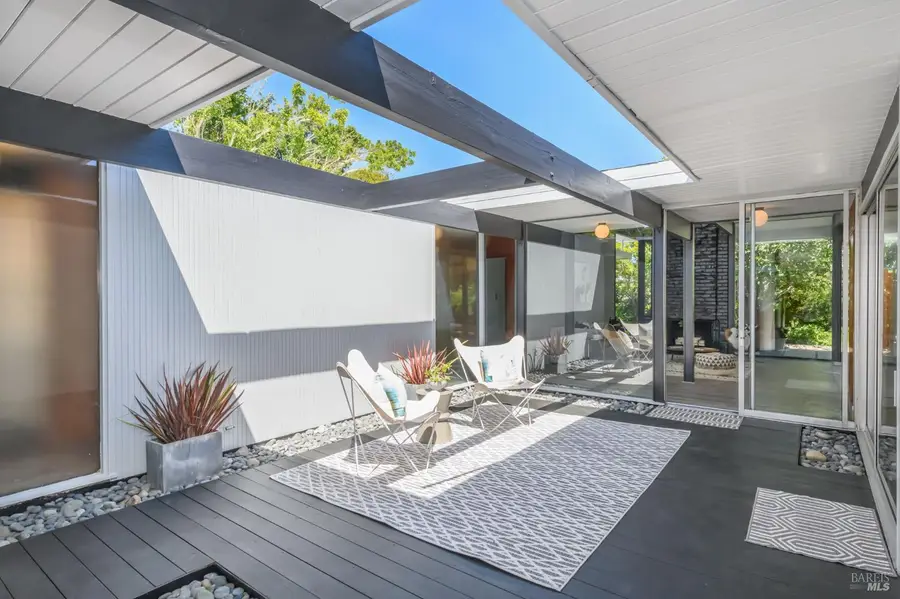 27 Sao Augustine Way, San Rafael, CA 94903 - #2