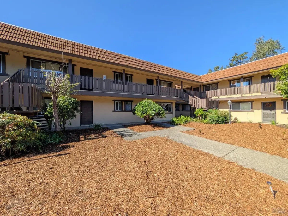 6015 Montecito Boulevard, Santa Rosa, CA 95409 - #1