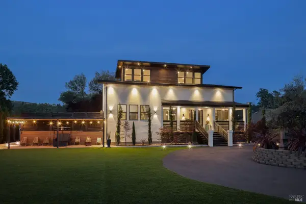 18015 Riverside Drive, Sonoma, CA 95476