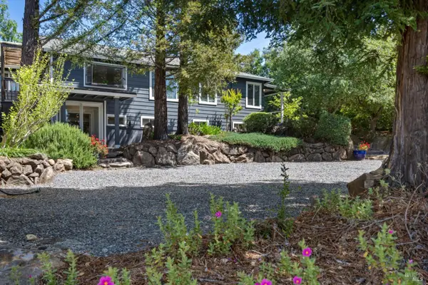 317 Alexander Valley Road, Healdsburg, CA 95448