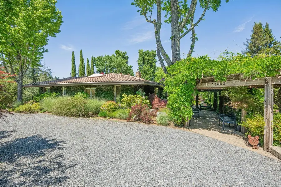1633 Dry Creek Road, Healdsburg, CA 95448 - #3