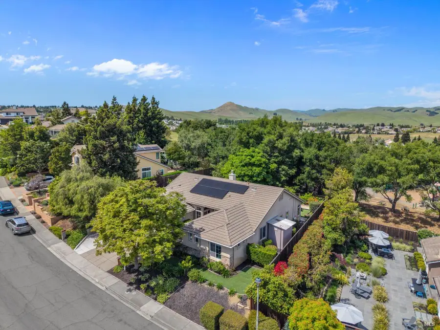 487 Gray Court, Benicia, CA 94510 - #2