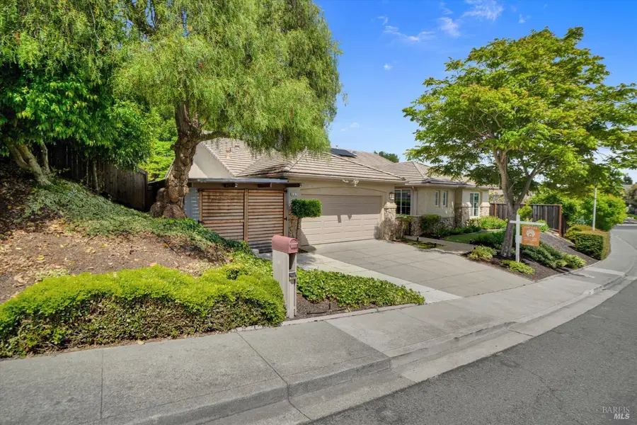 487 Gray Court, Benicia, CA 94510 - #3