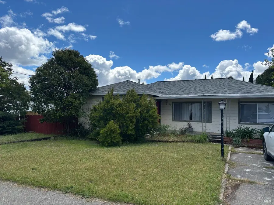 489 Cochrane Avenue, Ukiah, CA 95482 - #2
