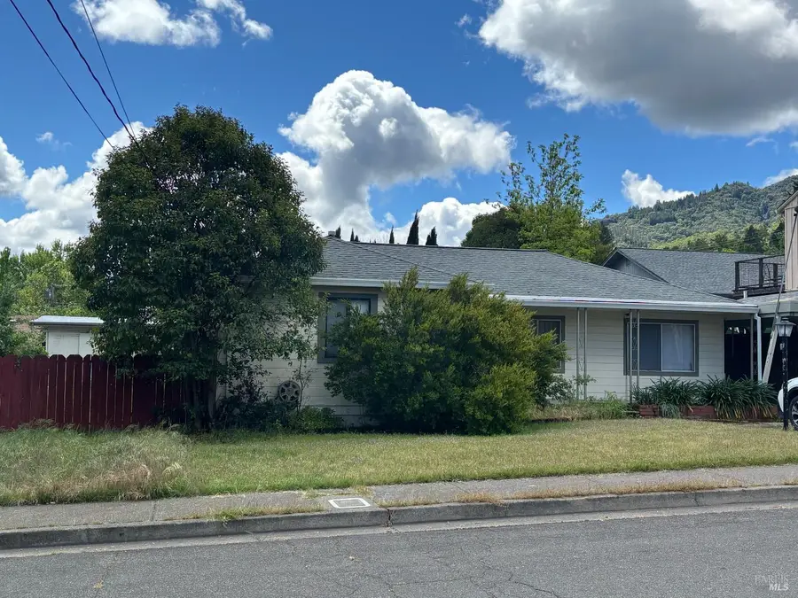 489 Cochrane Avenue, Ukiah, CA 95482 - #3