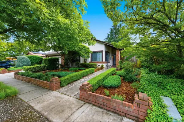 3383 Ellen Way, Napa, CA 94558