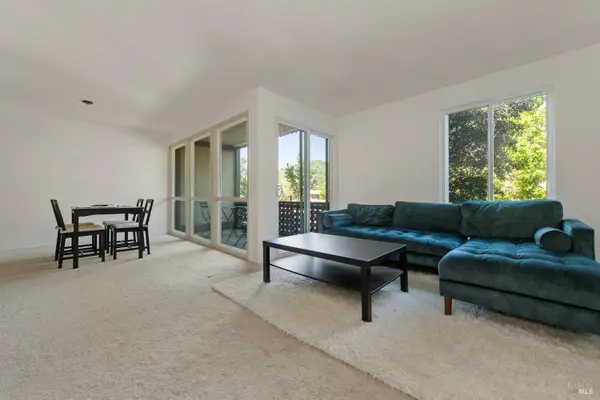 88 Forest Lane, San Rafael, CA 94903