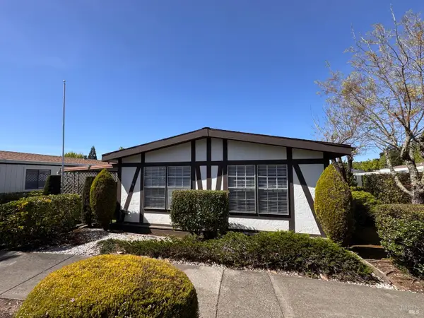 96 Glenoak Court, Santa Rosa, CA 95409