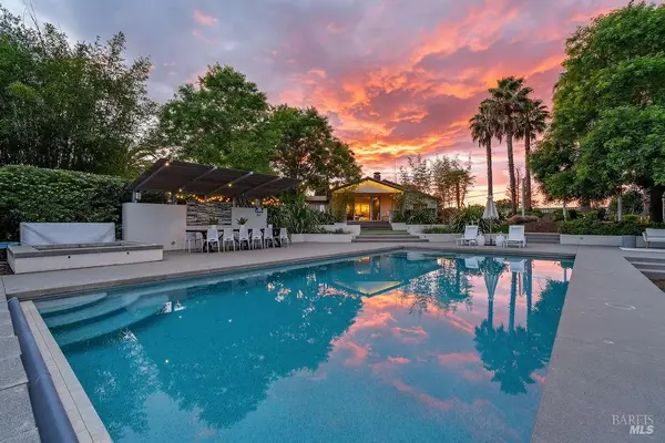 10936 Eastside Road, Healdsburg, CA 95448