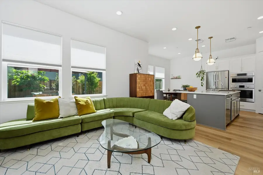 48 Edith Street, Petaluma, CA 94952 - #2