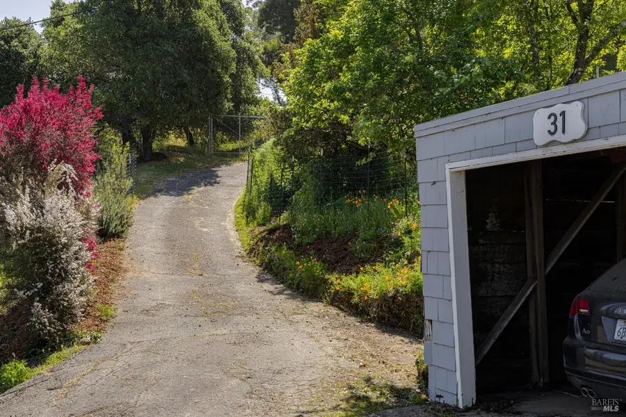 31 Martens Boulevard, San Rafael, CA 94901 - #3