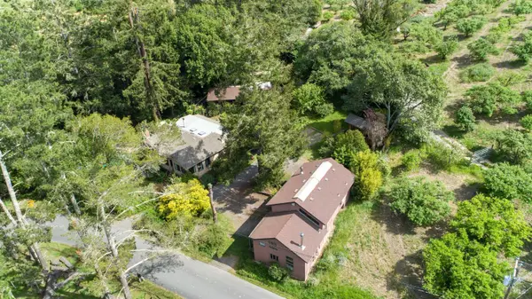 171 Gold Ridge Road, Sebastopol, CA 95472
