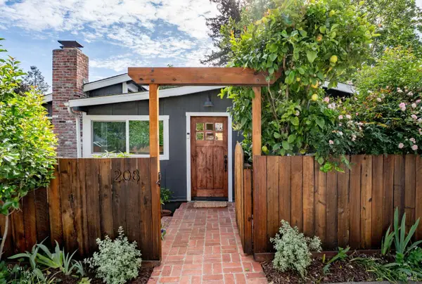 208 Chapman Drive, Corte Madera, CA 94925