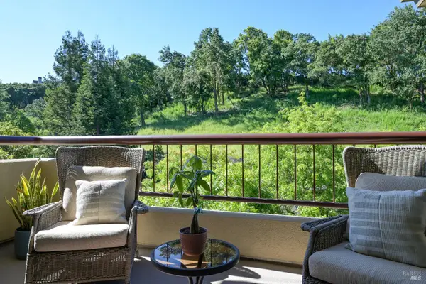 400 Deer Valley Road #5F, San Rafael, CA 94903