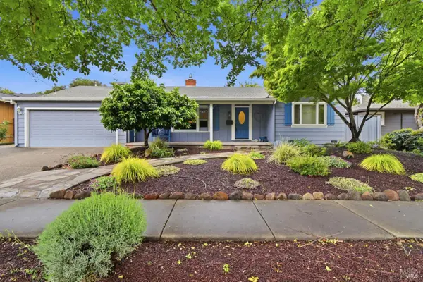 1011 Woodlawn Drive, Napa, CA 94558