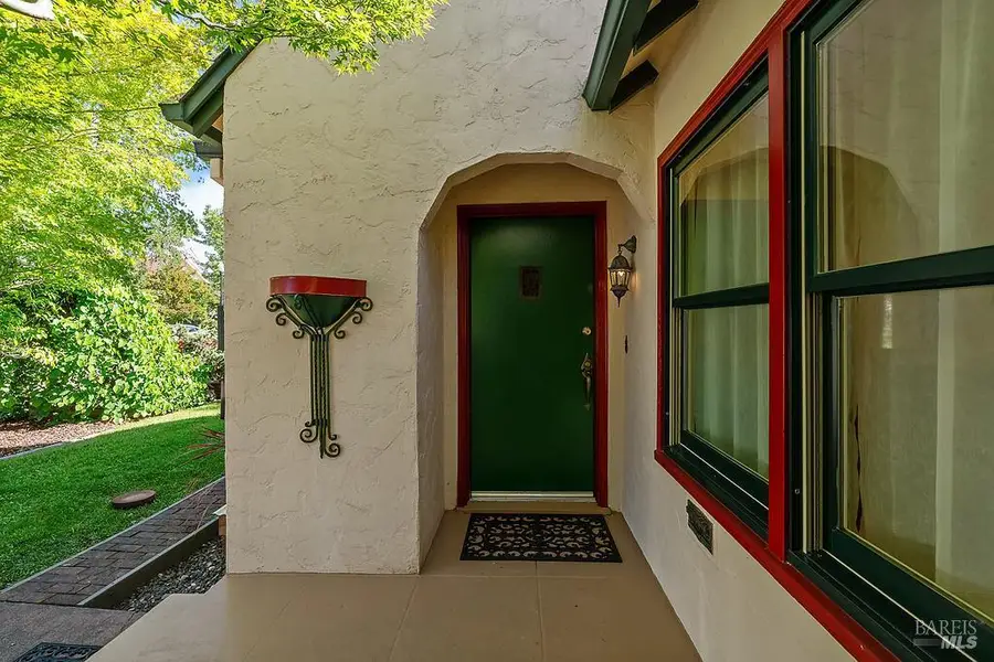 517 Johnson Street, Healdsburg, CA 95448 - #3